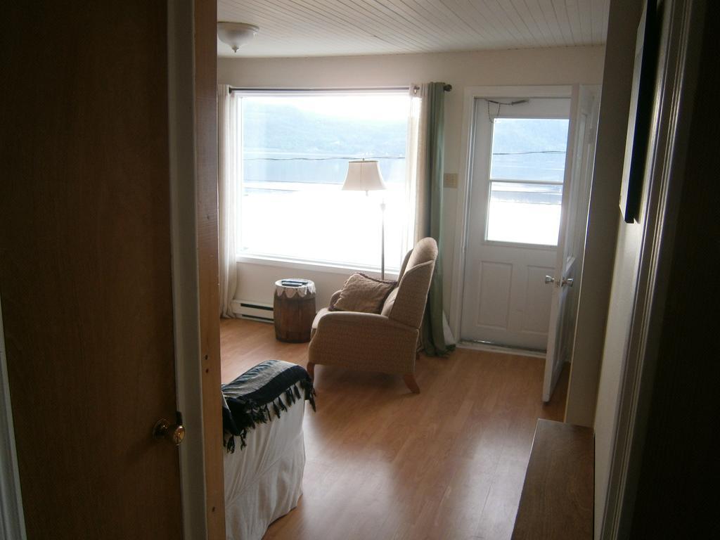 Apartement Mirador Du Fjord LʼAnse-Saint-Jean Екстериор снимка