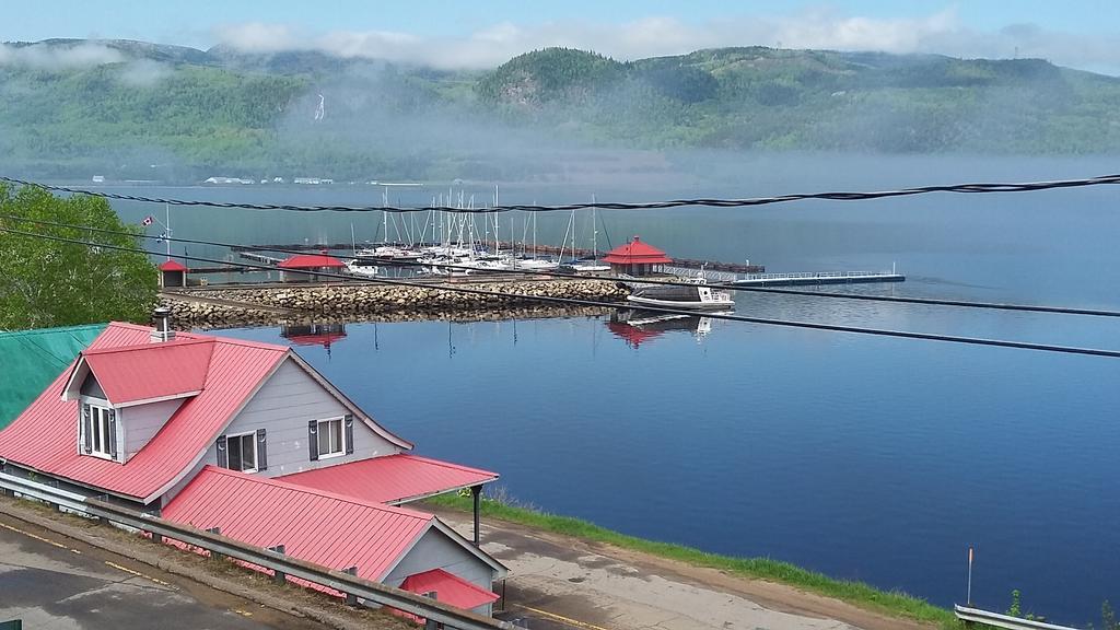 Apartement Mirador Du Fjord LʼAnse-Saint-Jean Екстериор снимка