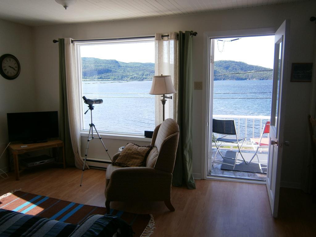 Apartement Mirador Du Fjord LʼAnse-Saint-Jean Екстериор снимка